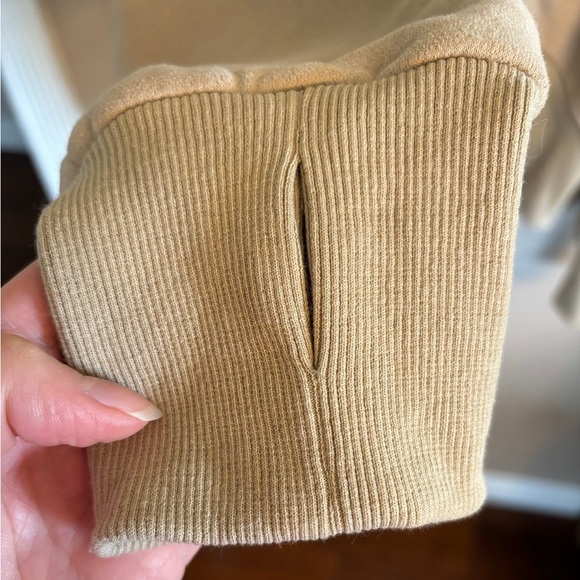 SOLD - Picture 4 of 4